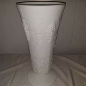 Milk glass vase